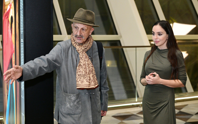 leyla-eliyeva-deqatinin-sergisinde