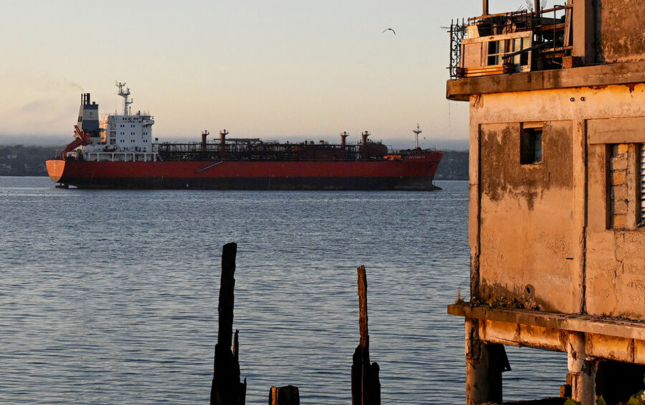 venesuela-israile-neft-tedaruk-etmeye-baslayib