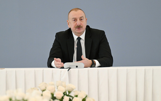 mekteblerde-tedris-proqramina-deyisiklikler-edilmelidir