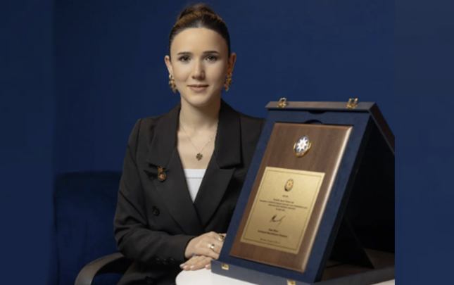 sabahhub-emekdasi-prezidentin-gencler-mukafatina-layiq-goruldu