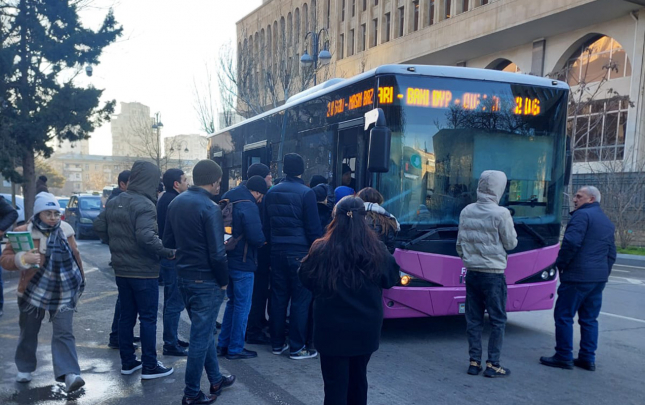 bu-marsrut-xetti-uzre-avtobuslar-yenilendi