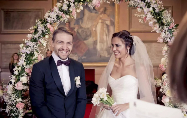 onunla-tanis-olmaq-ucun-4-5-saat-gozledim