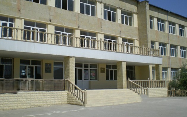 qobuda-mektebde-dava