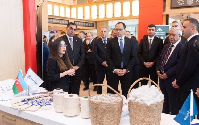 nazir-iv-aqrar-startaplar-ve-innovasiya-forumunda