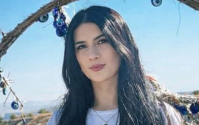 gullelenen-muellim-eve-buraxildi