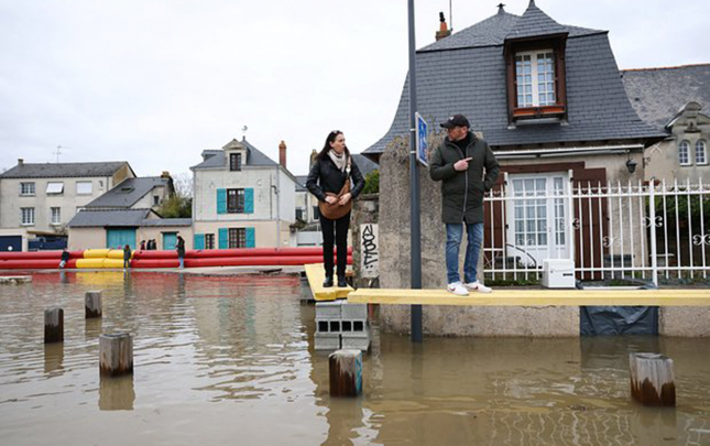 fransa-seherleri-su-altinda-qaldi