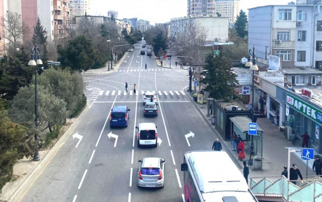 samaxinkadaki-bu-yol-birterefli-oldu-isiqfor-qoyuldu