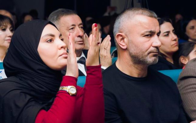 qurban-qurbanov-xanimi-ile-tedbirde