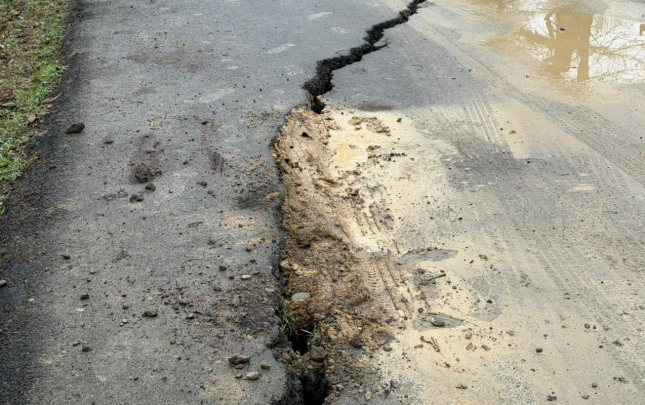 lenkeranda-coken-yol-tehluke-yaratdi