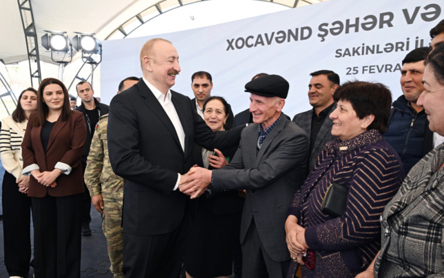 hem-adasiq-hem-de-yasid