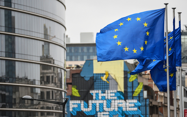 bu-olke-ai-ye-qosulmaqla-bagli-referenduma-hazirlasir