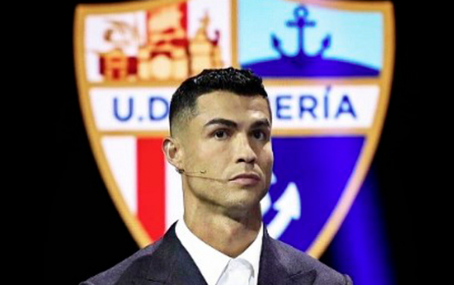 ronaldo-ispaniya-klubunun-sehmlerini-aldi