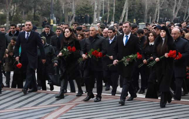 sabuncu-ictimaiyyeti-ana-harayini-ziyaret-etdi