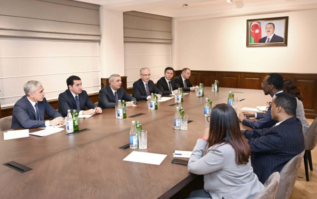 samir-nuriyev-cop32-nin-prezidenti-ile-gorusdu