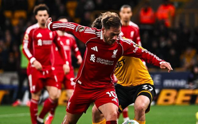 liverpul-autsaydere-uduzdu