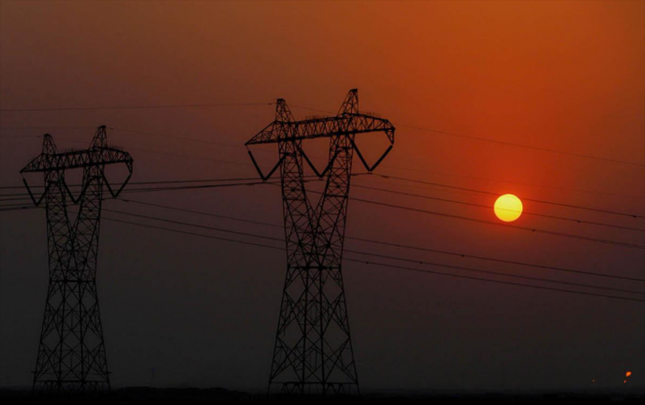 iraqin-her-yerinde-elektrik-enerjisi-kesilib