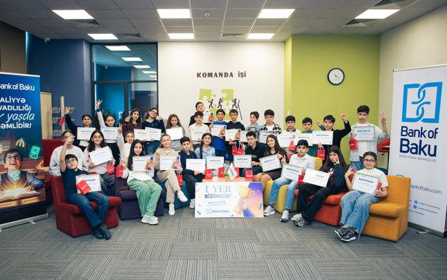 bank-of-bakuda-maliyye-savadliligi-gunu