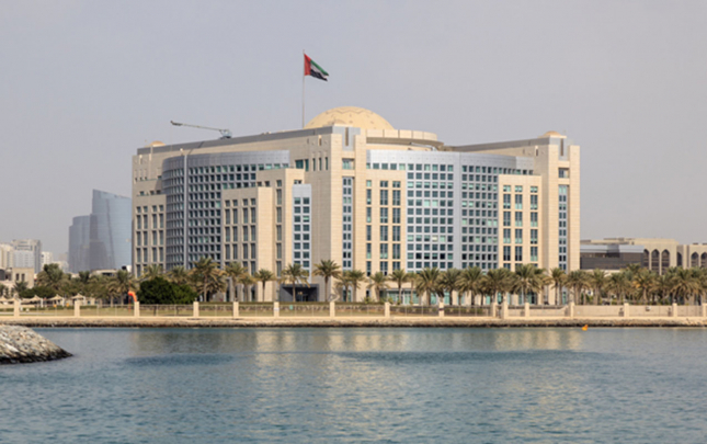 bee-iranin-azerbaycana-dron-hucumlarini-qinadi