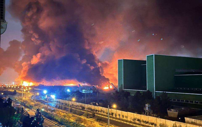 tehranda-hava-limani-vuruldu