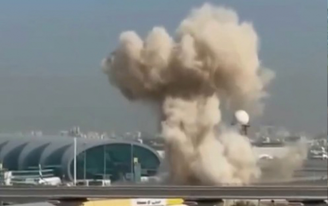 dubay-aeroportu-fealiyyetini-dayandirdi