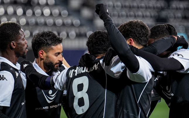 affa-neftcini-23-min-manat-cerimeledi