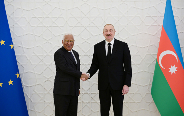 ilham-eliyevle-antonio-kostanin-birge-metbuat-beyanati