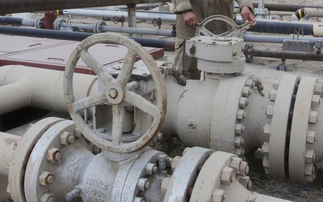 iraq-neft-limanlarini-bagladi