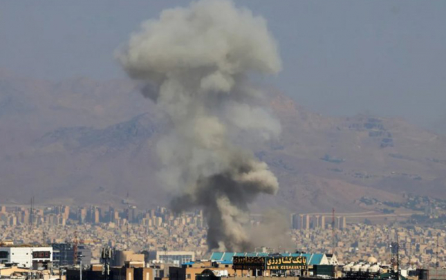 isfahanda-aviasiya-kollecine-hava-hucumu-oldu