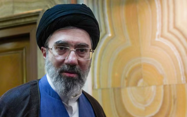 hormuz-bogazi-bagli-qalmalidir