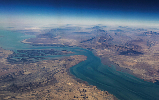 hormuzden-ancaq-bu-olke-tehlukesiz-kececek