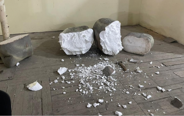 ramilin-qavaldas-dasi-sindirildi