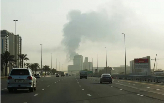 dubay-aeroportuna-ucuslar-muveqqeti-dayandirildi