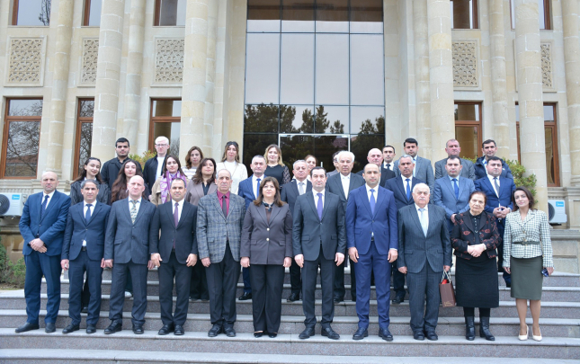 samaxida-yap-la-bagli-deyirmi-masa