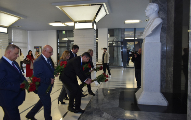 yasamalda-bayram-konserti-kecirildi