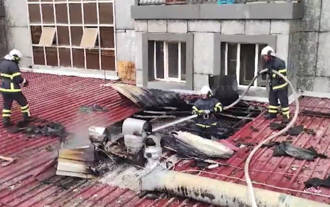 naxcivanda-restoranda-yangin