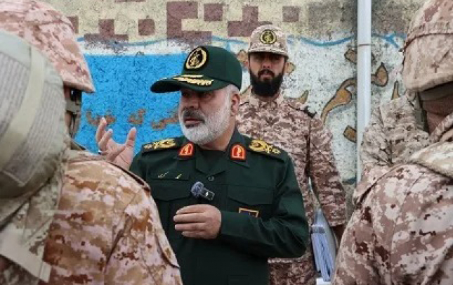 sepah-komandani-iranin-simal-qerb-serhedinde