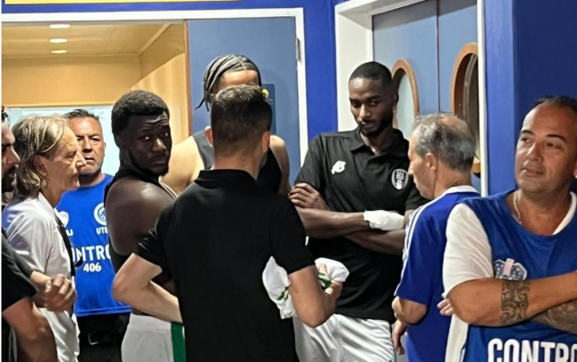 evvelce-messi-ile-reqib-oldular-sonra-novbesine-dayandilar