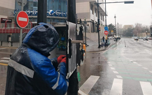 isiqforlar-islemese-bu-nomreye-zeng-edin