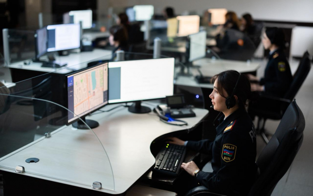 polis-763-cagirisa-reaksiya-verib