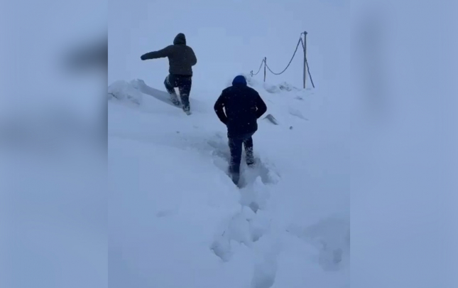 lacina-dize-qeder-qar-yagdi