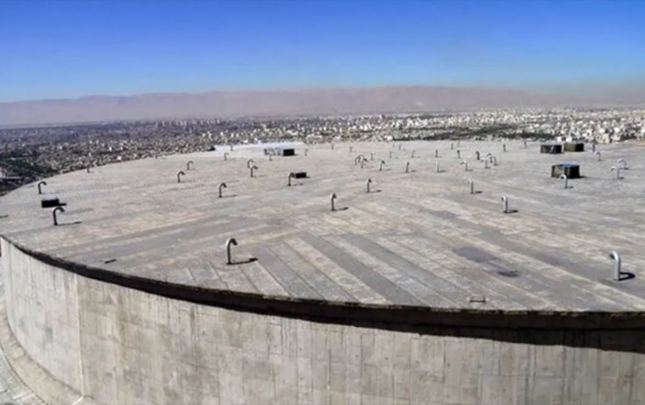 iranda-iri-sirin-su-anbarina-hucum-etdiler