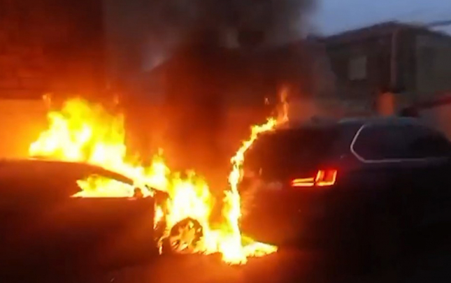 masazirda-hyundai-ve-bmw-yandi