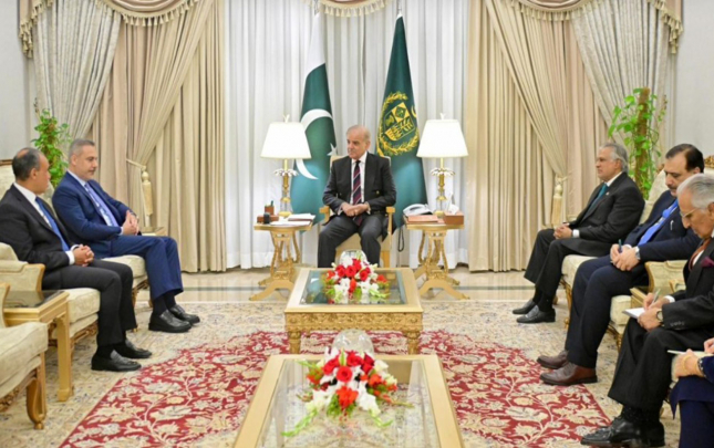 sahbaz-serif-onlari-qebul-etdi