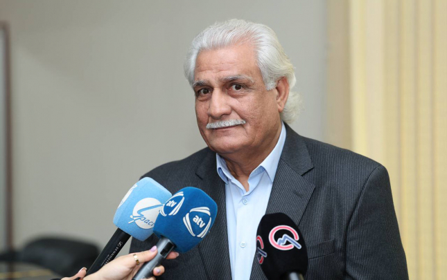 ele-yasa-catdiq-ki-bir-bir-gedirler