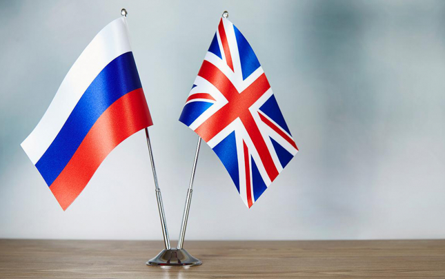 rusiya-daha-bir-britaniyali-diplomati-olkeden-cixarir