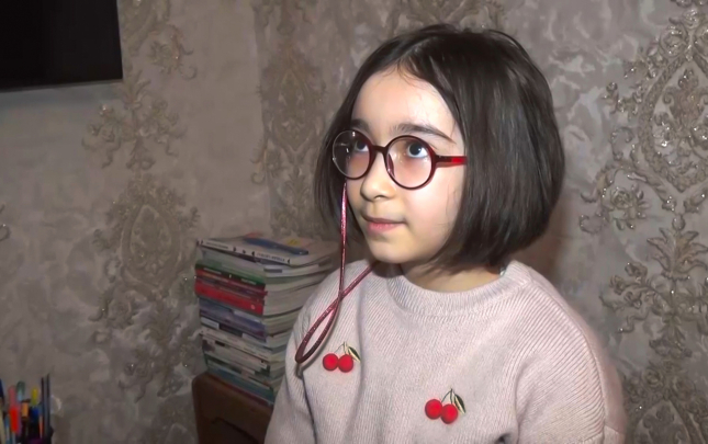 ummugulsum-mektebe-getmirmis