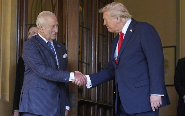 britaniya-krali-abs-ye-sefer-edecek