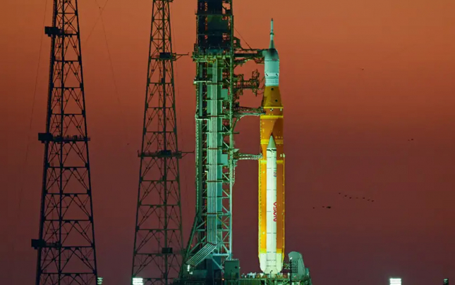 orionun-ay-missiyasi-baslayir