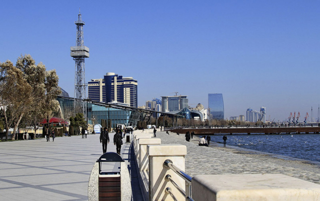 bulvarda-milli-etalon-vaxti-gosterilir