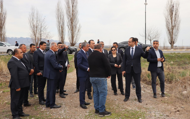 nazir-fermerlerle-gorusdu